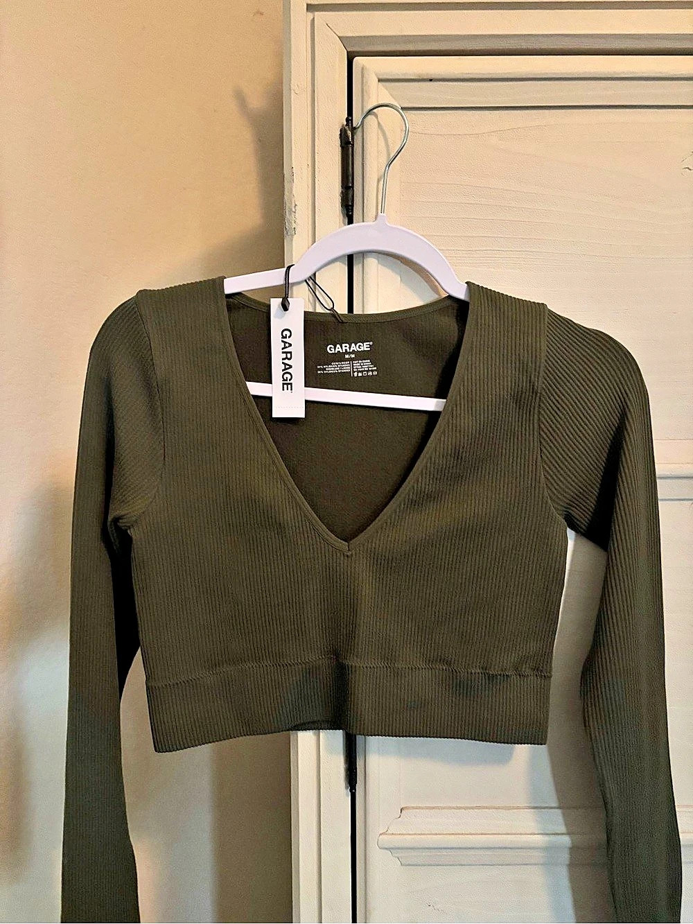 Garage Stella Long Sleeve Seamless Top Crop Top Green Medium